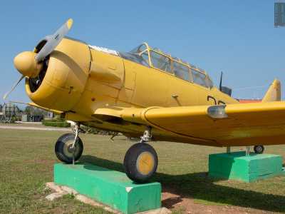 ...il giallo �North American T-6 Texan� di fine anni 70